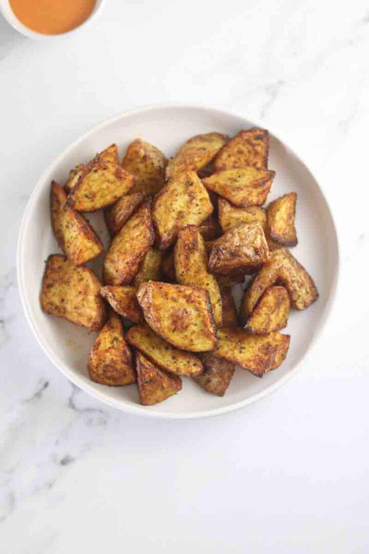 air fryer roast potatoes served. 